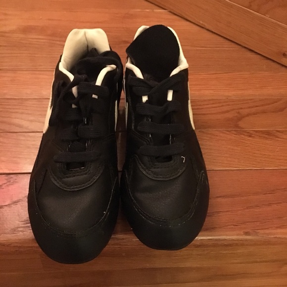 Nike Cleets - Picture 5 of 7